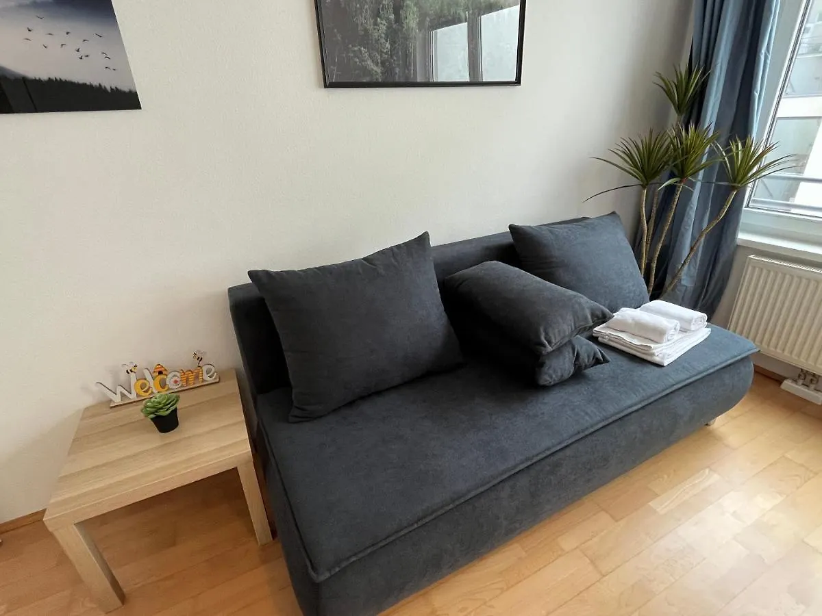 Cool Schonbrunn Apt 2Br Apartment Vienna